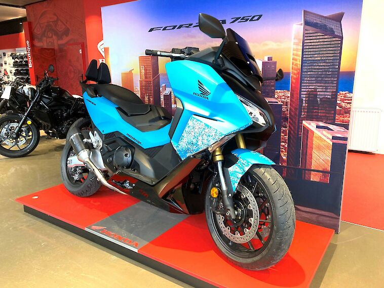 Honda NSS750 2024 Miami Beach Edition